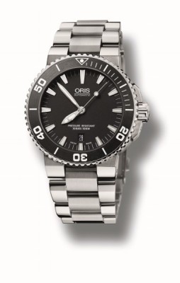 Oris Aquis Date