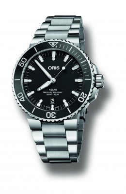 Oris Aquis Date